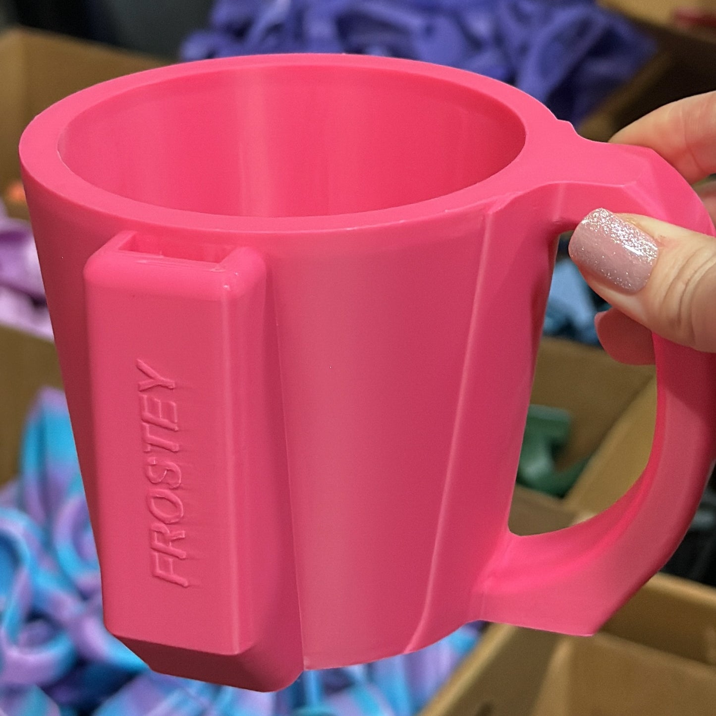 Frostey Ice Cream Pint Handle Holder Sipzey