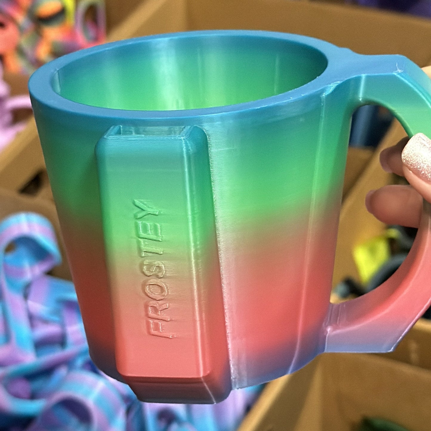 Frostey Ice Cream Pint Handle Holder Sipzey